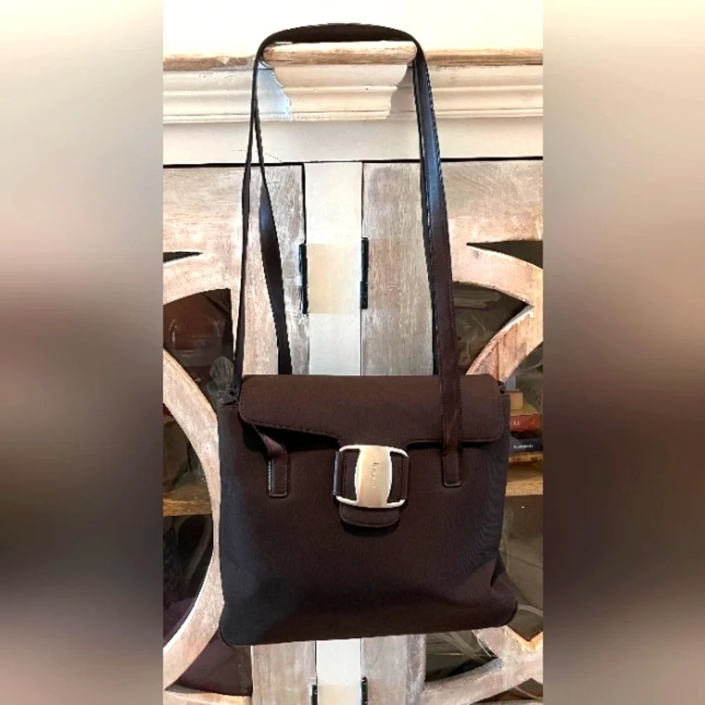 Luxurious Salvatore Ferragamo Vara Shoulder Bag in Dk Brown Nylon & Leat…